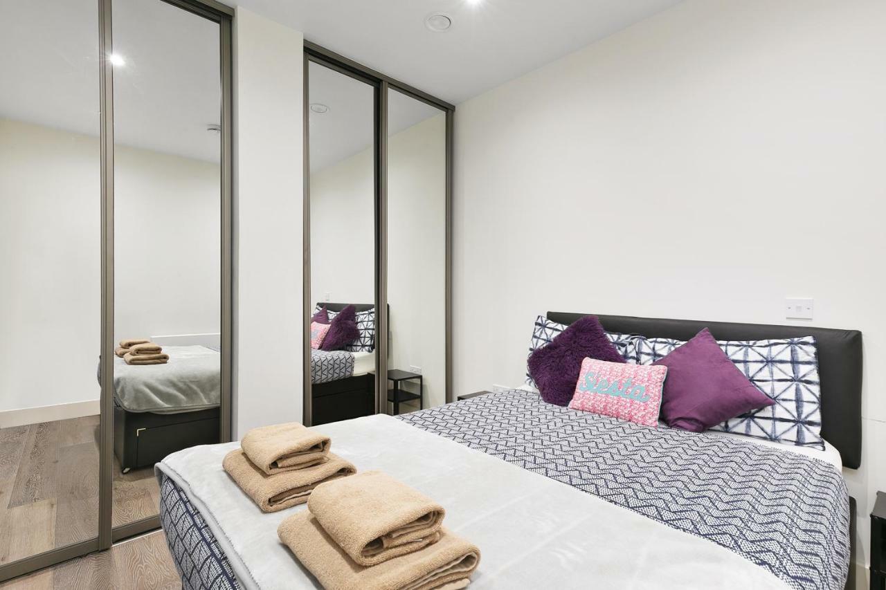 Mondial Apartments At Heathrow Harmondsworth Kültér fotó